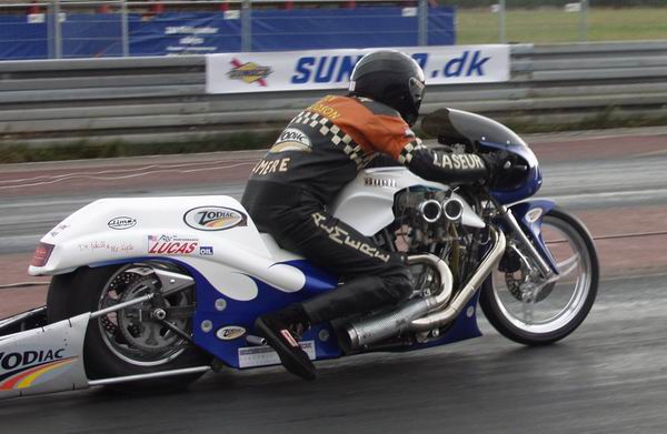 Laseur's ex Tom Bradford Buell